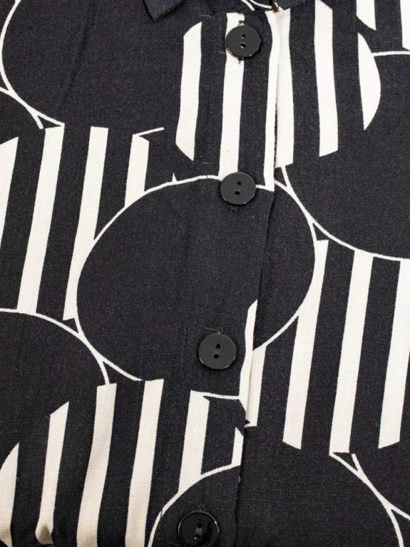 Gozzip Bluse schwarzweiße Kreise A-Linie große Größen Mode online